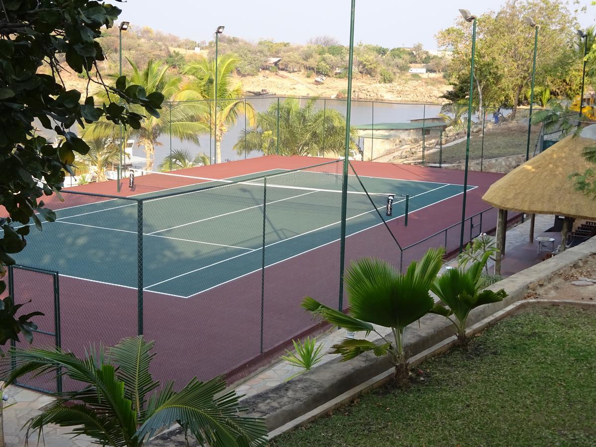 Lake Kariba Inns Siavonga Bagian luar foto