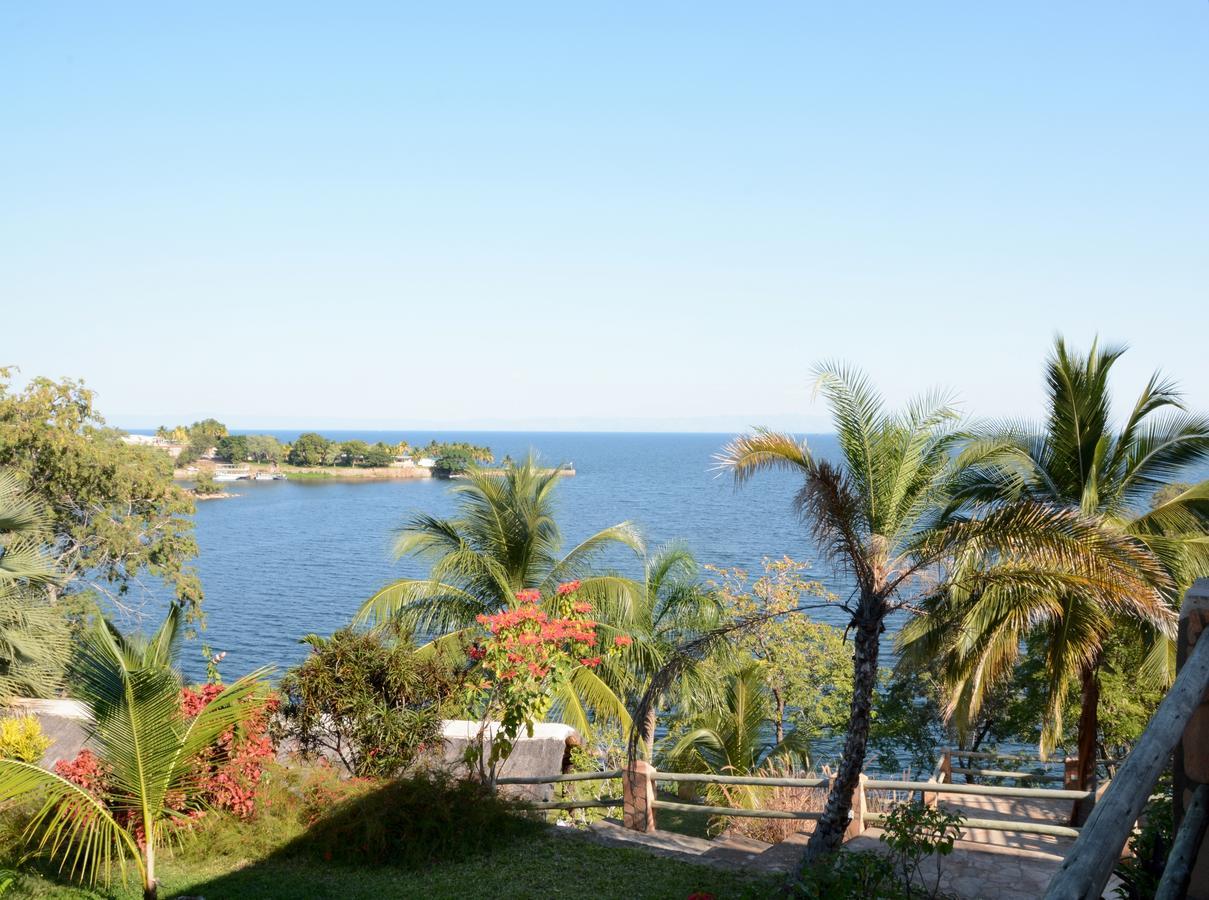 Lake Kariba Inns Siavonga Bagian luar foto