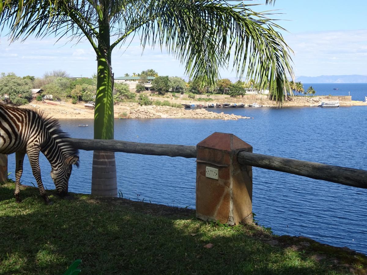 Lake Kariba Inns Siavonga Bagian luar foto