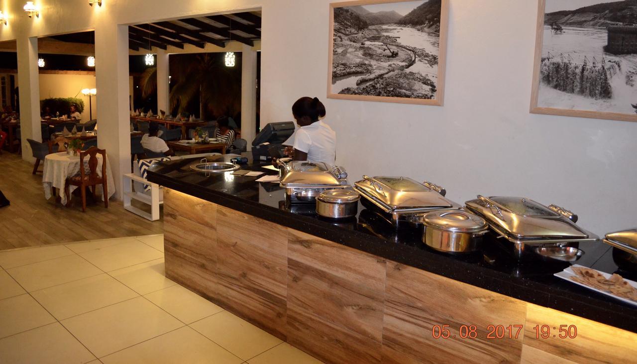 Lake Kariba Inns Siavonga Bagian luar foto